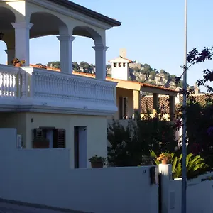 La Collina Bed & Breakfast
